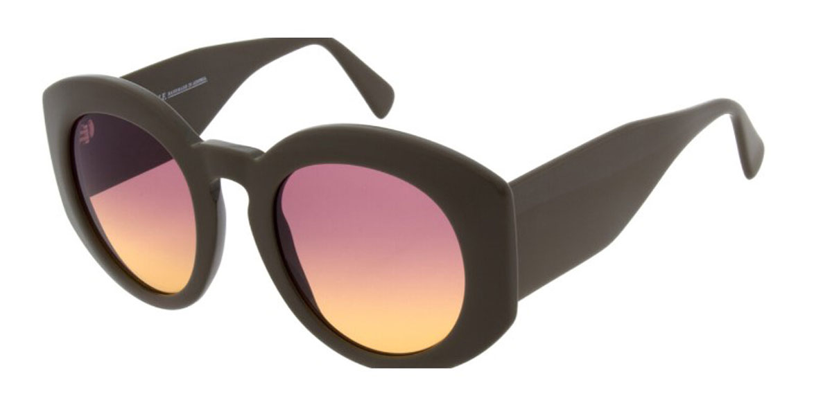 Andy Wolf Iris 04 51/22 SG